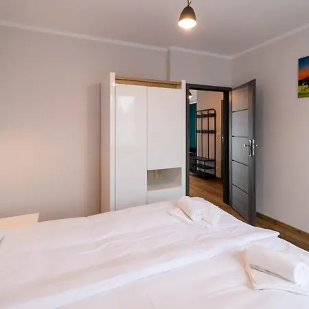 Pod Lasem Z Klimatyzacja I 2 Sypialniami - Dream