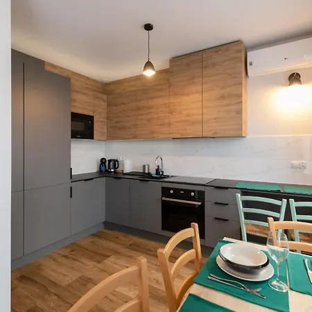 Apartment Pod Lasem Z Klimatyzacja I 2 Sypialniami - Dream