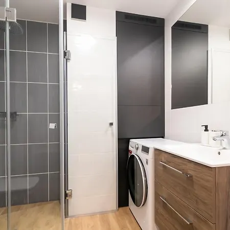 Apartment Pod Lasem Z Klimatyzacja I 2 Sypialniami - Dream Ustron